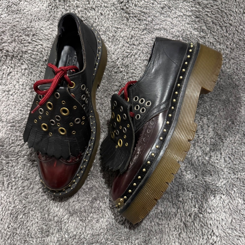 Burberry Studded Kiltie Platform Brogues Black Burgundy Leather Lug Sole 37